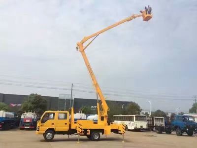高空作業(yè)車與救護(hù)車價格對比分析